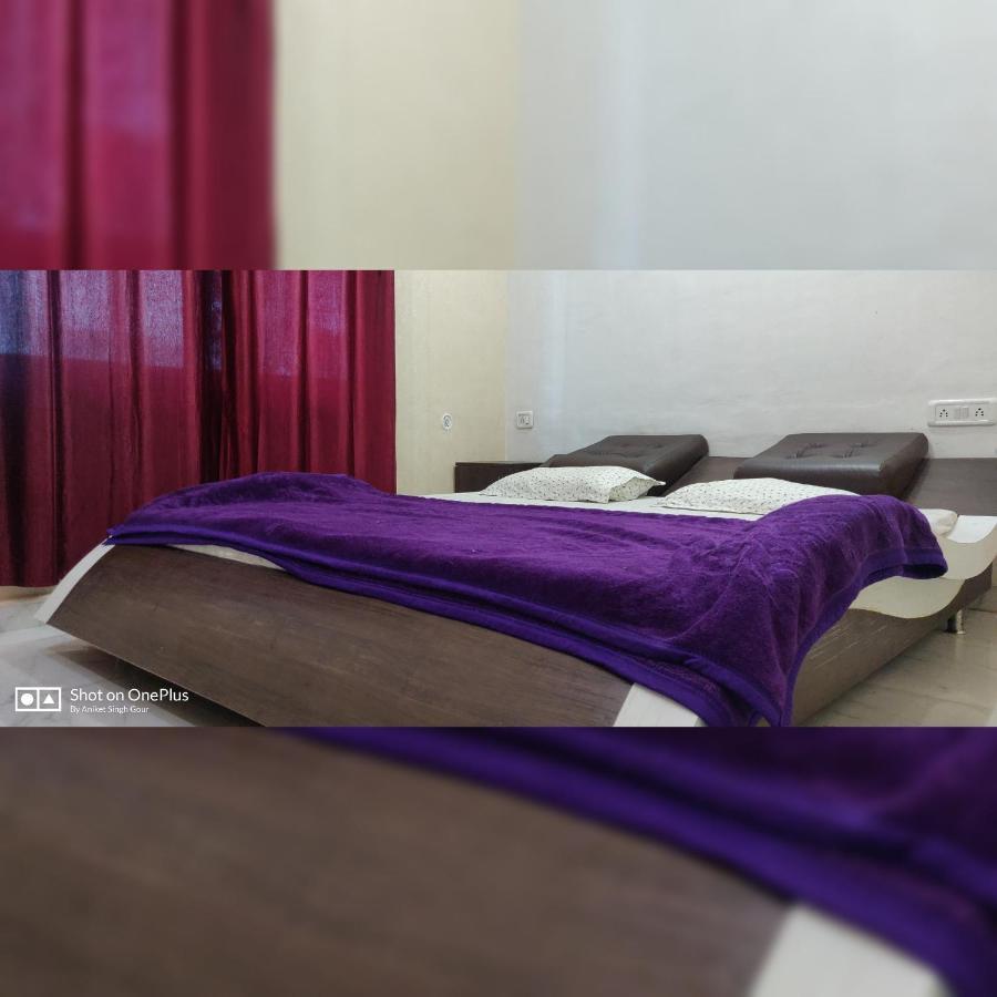 Couple Friendly Hotel - Sunset Orchha Exterior foto